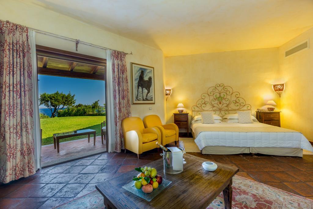 Hotel Sporting Porto Rotondo Ngoại thất bức ảnh